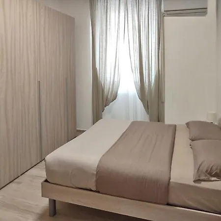Nicholas 2 Apartament Bari